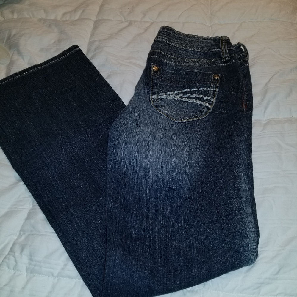 Decree distressed pre owned **BUNDLES AVAILABLE